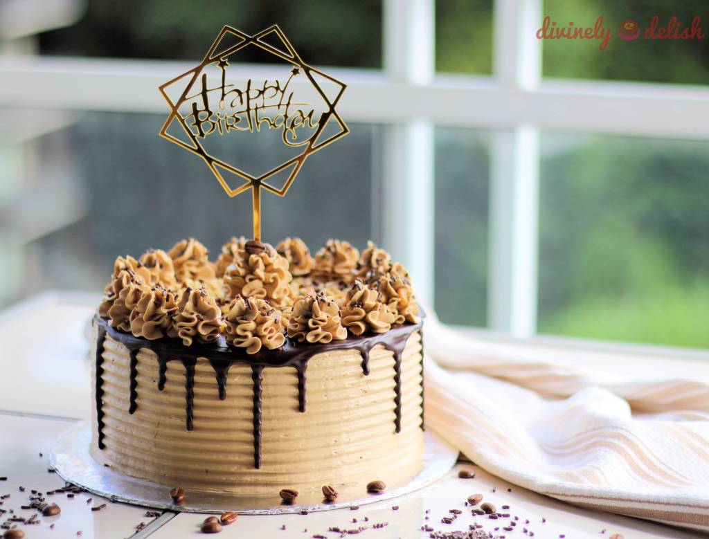 Coffee Walnut Cake with Kahlua Buttercream Coffee Walnut Cake with Kahlua Buttercream