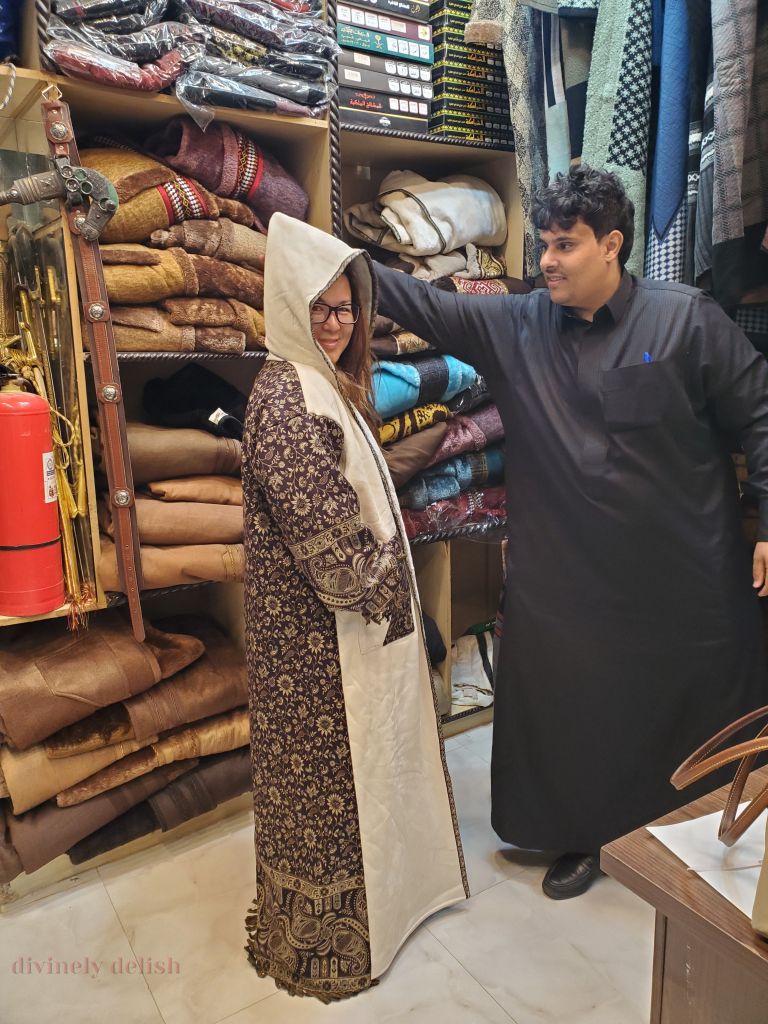 Farwa shop in a Riyadh souk Farwa shop in a Riyadh souk